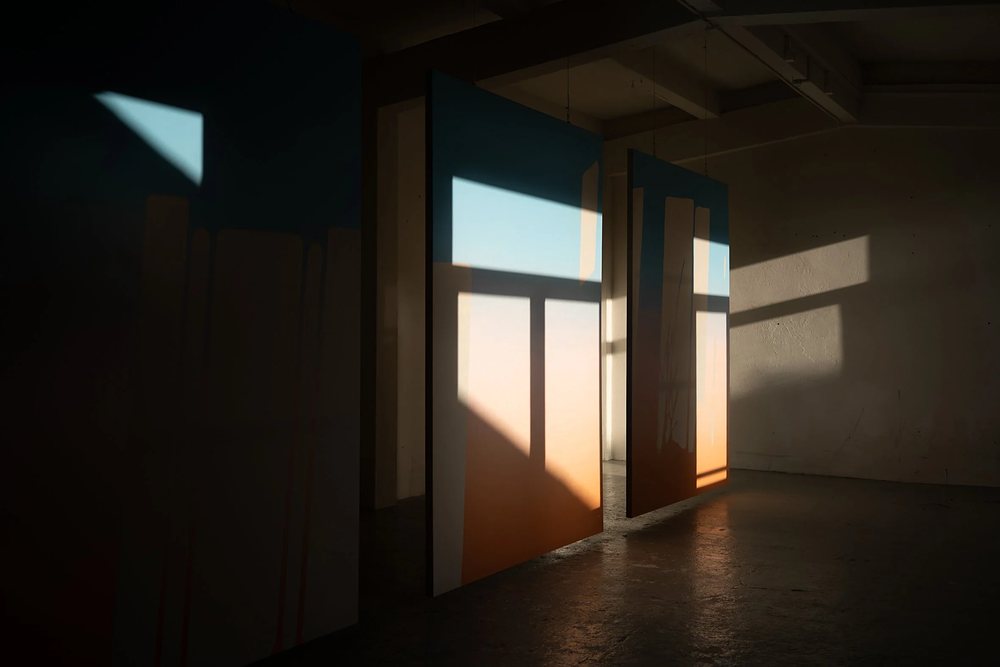 Guillaume Ehinger, ohne Titel (End Of Day), 2023, Ausstellungsansicht JUNO, 2025, Archives Sensibles, Lausanne, courtesy des Künstlers. Foto: Tamarine Schreiber / Archives Sensibles.